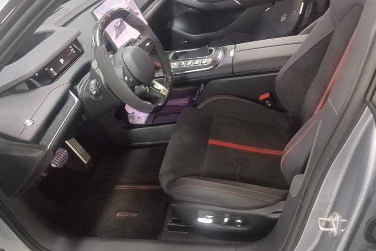 Used Xiaomi Auto SU7 Ultra 2025 Ultra Model Left Front Seat