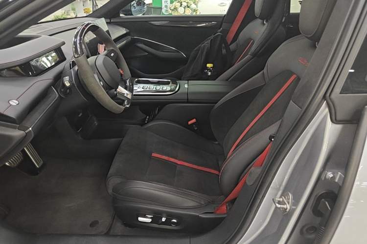 Used Xiaomi Auto SU7 Ultra 2025 Ultra Model Left Front Seat