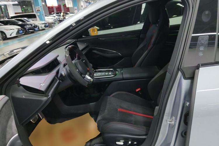 Used Xiaomi Auto SU7 Ultra 2025 Ultra Model Left Front Seat