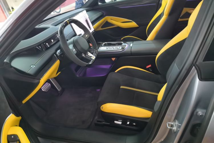 Used Xiaomi Auto SU7 Ultra 2025 Ultra Model Left Front Seat
