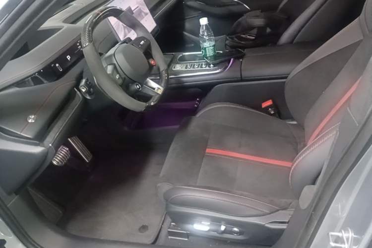 Used Xiaomi Auto SU7 Ultra 2025 Ultra Model Left Front Seat