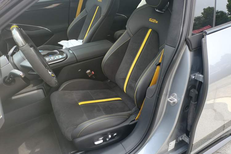 Used Xiaomi Auto SU7 Ultra 2025 Ultra Model Left Front Seat