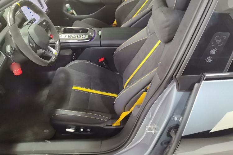 Used Xiaomi Auto SU7 Ultra 2025 Ultra Model Left Front Seat