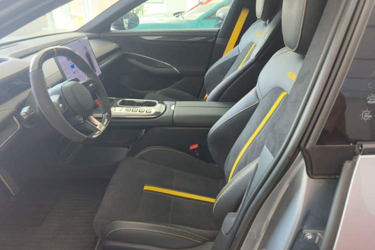Used Xiaomi Auto SU7 Ultra 2025 Ultra Model Left Front Seat