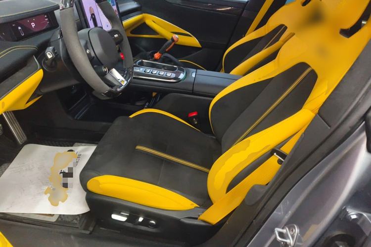 Used Xiaomi Auto SU7 Ultra 2025 Ultra Model Left Front Seat