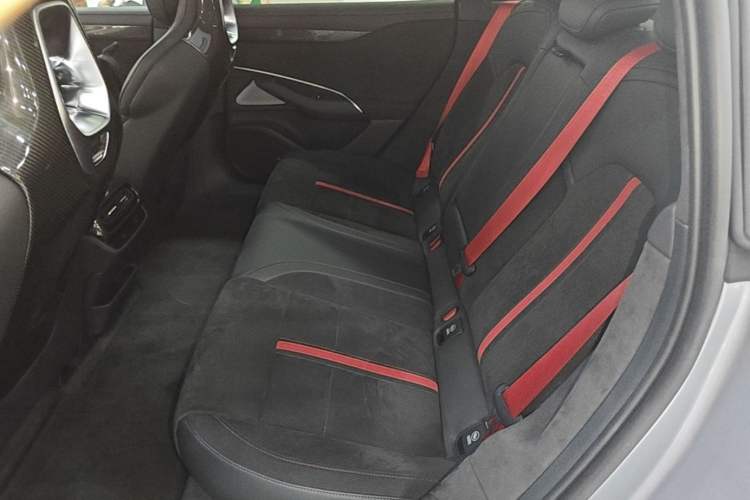 Used Xiaomi Auto SU7 Ultra 2025 Ultra Model Left Rear Seat