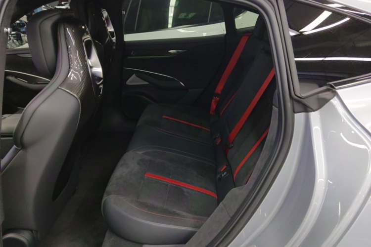 Used Xiaomi Auto SU7 Ultra 2025 Ultra Model Left Rear Seat