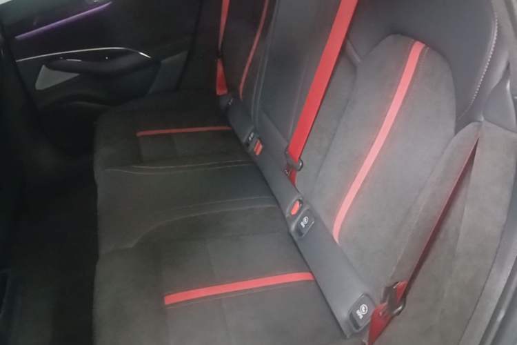 Used Xiaomi Auto SU7 Ultra 2025 Ultra Model Left Rear Seat