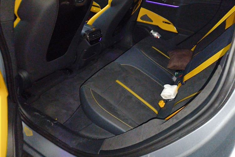Used Xiaomi Auto SU7 Ultra 2025 Ultra Model Left Rear Seat
