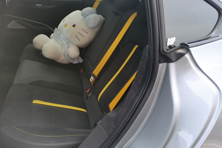 Used Xiaomi Auto SU7 Ultra 2025 Ultra Model Left Rear Seat