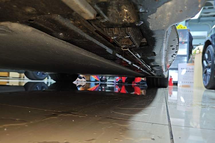 Used Xiaomi Auto SU7 Ultra 2025 Ultra Model Left Side Sill