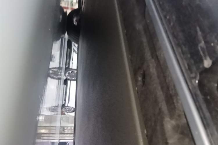 Used Xiaomi Auto SU7 Ultra 2025 Ultra Model Left Side Sill