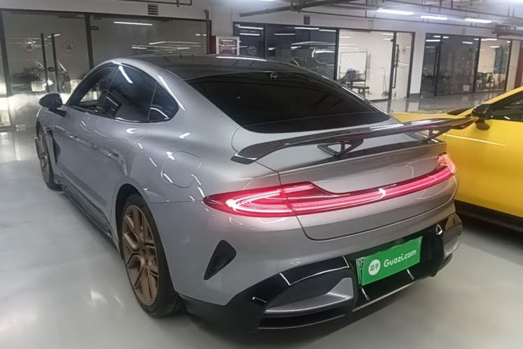 Used Xiaomi Auto SU7 Ultra 2025 Ultra Model Rear Left 45 Deg