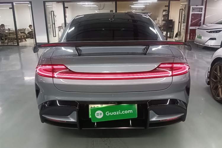 Used Xiaomi Auto SU7 Ultra 2025 Ultra Model Rear
