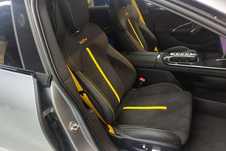 Used Xiaomi Auto SU7 Ultra 2025 Ultra Model Right Front Seat