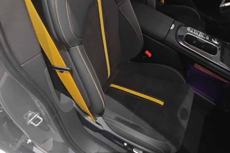Used Xiaomi Auto SU7 Ultra 2025 Ultra Model Right Front Seat