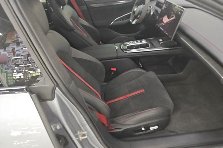 Used Xiaomi Auto SU7 Ultra 2025 Ultra Model Right Front Seat