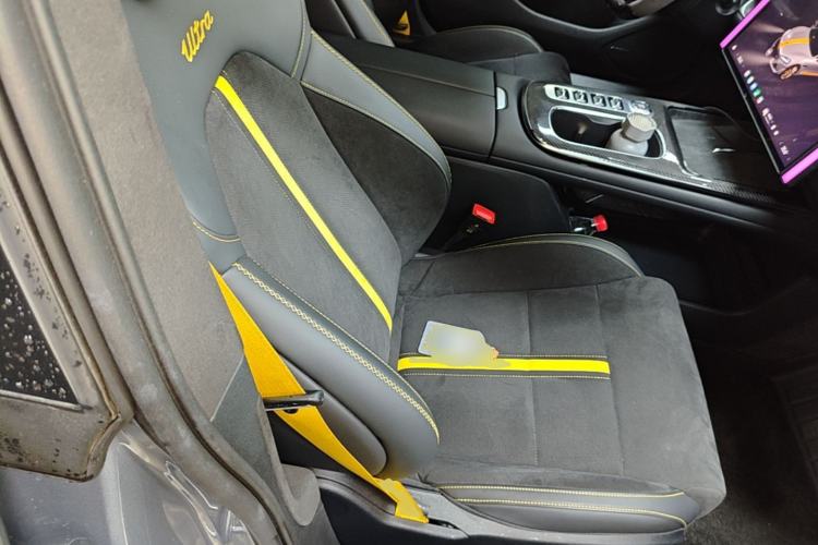 Used Xiaomi Auto SU7 Ultra 2025 Ultra Model Right Front Seat
