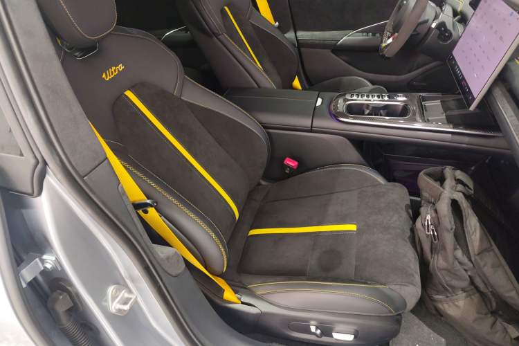 Used Xiaomi Auto SU7 Ultra 2025 Ultra Model Right Front Seat
