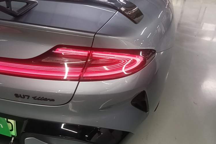 Used Xiaomi Auto SU7 Ultra 2025 Ultra Model Right Rear Taillight