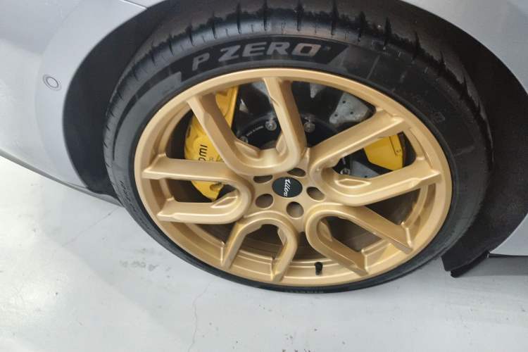 Used Xiaomi Auto SU7 Ultra 2025 Ultra Model Right Rear Wheel Hub