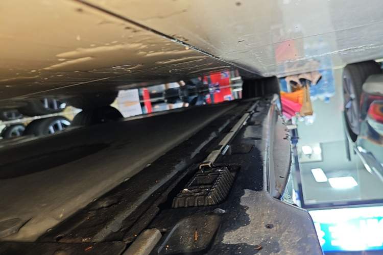 Used Xiaomi Auto SU7 Ultra 2025 Ultra Model Right Side Sill