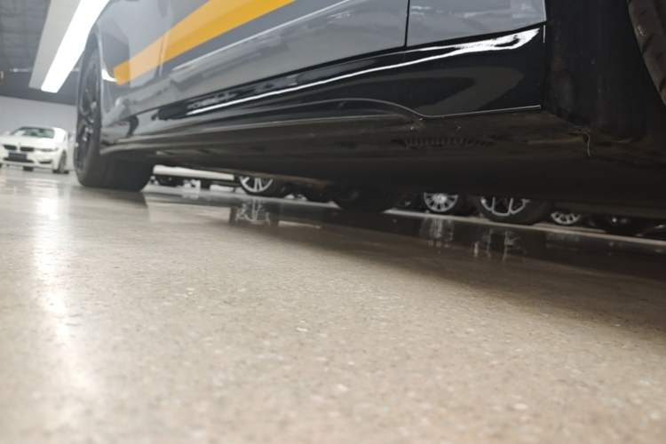 Used Xiaomi Auto SU7 Ultra 2025 Ultra Model Right Side Sill