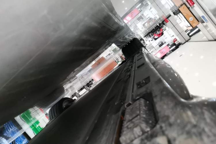 Used Xiaomi Auto SU7 Ultra 2025 Ultra Model Right Side Sill