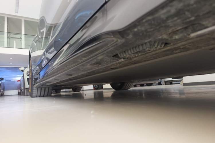 Used Xiaomi Auto SU7 Ultra 2025 Ultra Model Right Side Sill