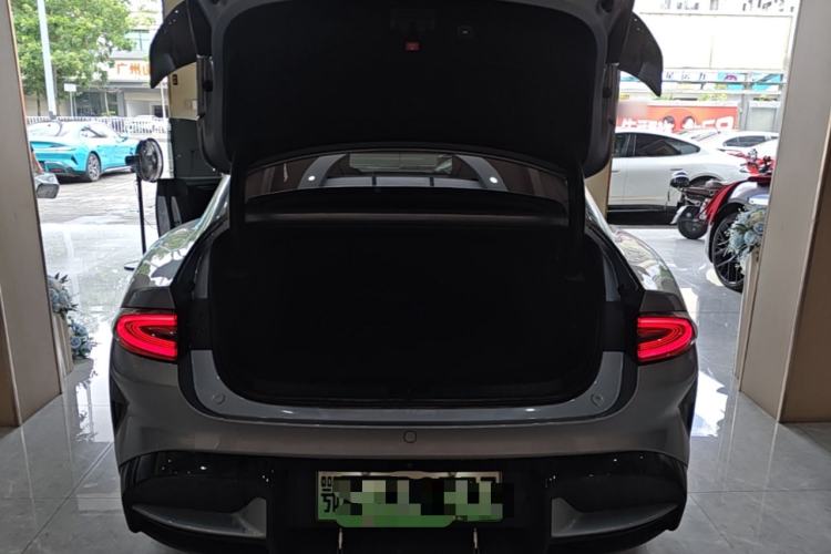 Used Xiaomi Auto SU7 Ultra 2025 Ultra Model Trunk