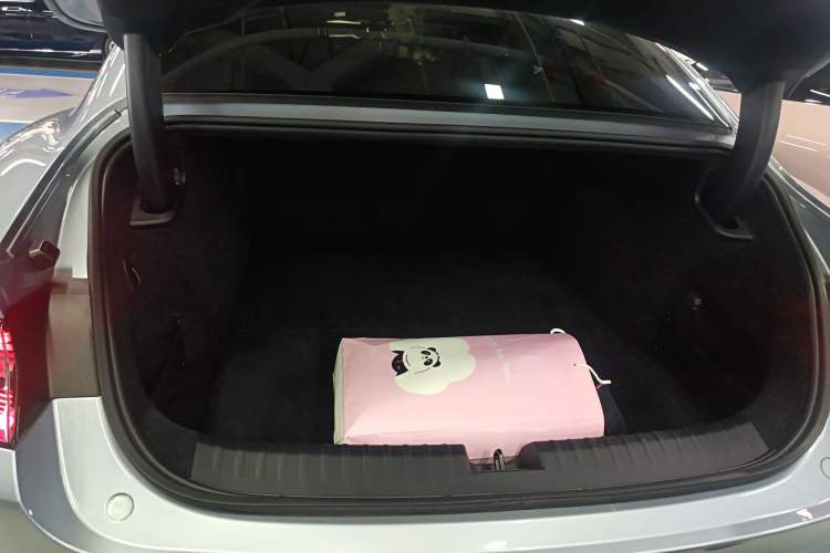 Used Xiaomi Auto SU7 Ultra 2025 Ultra Model Trunk