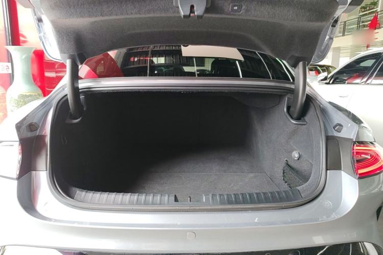 Used Xiaomi Auto SU7 Ultra 2025 Ultra Model Trunk