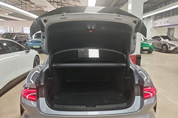 Used Xiaomi Auto SU7 Ultra 2025 Ultra Model Trunk