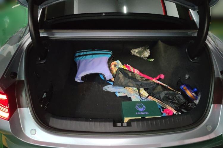 Used Xiaomi Auto SU7 Ultra 2025 Ultra Model Trunk