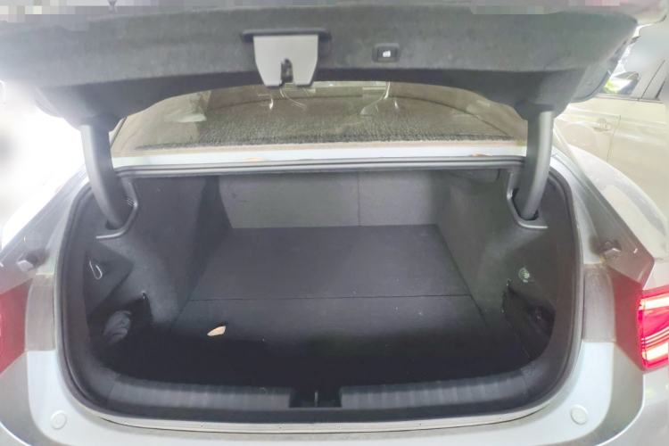 Used Xiaomi Auto SU7 Ultra 2025 Ultra Model Trunk