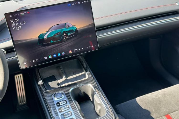 Used Xiaomi Auto SU7 Ultra 2025 Ultra Model Audio And AC Panel