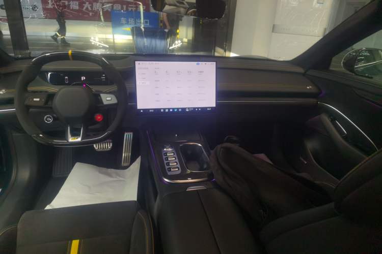 Used Xiaomi Auto SU7 Ultra 2025 Ultra Model Audio And AC Panel