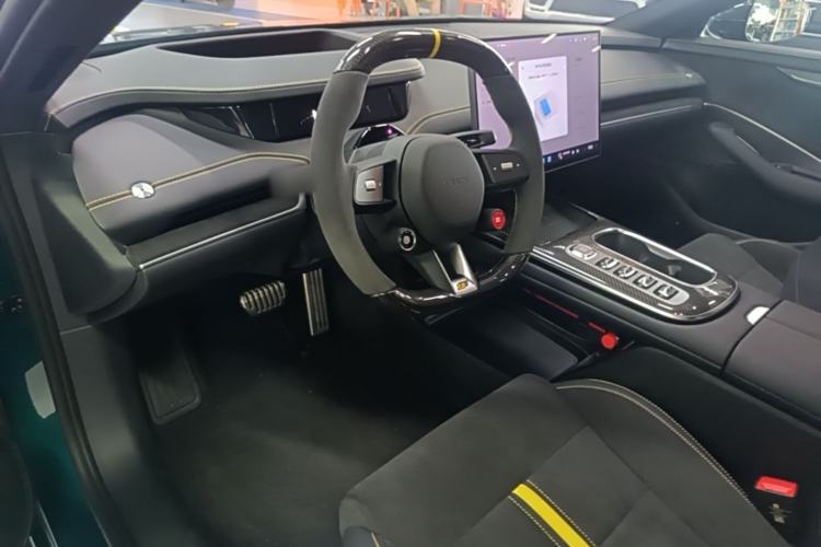 Used Xiaomi Auto SU7 Ultra 2025 Ultra Model Center Console