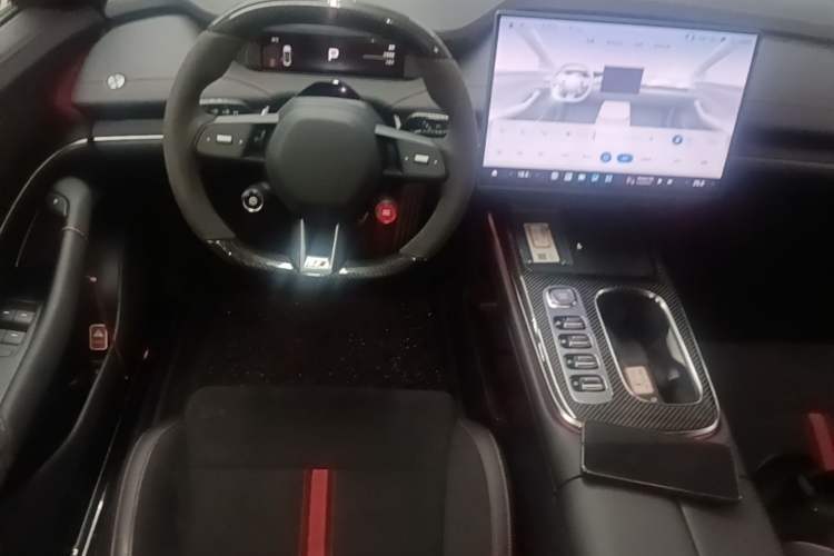 Used Xiaomi Auto SU7 Ultra 2025 Ultra Model Center Console