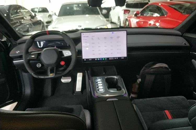 Used Xiaomi Auto SU7 Ultra 2025 Ultra Model Center Console