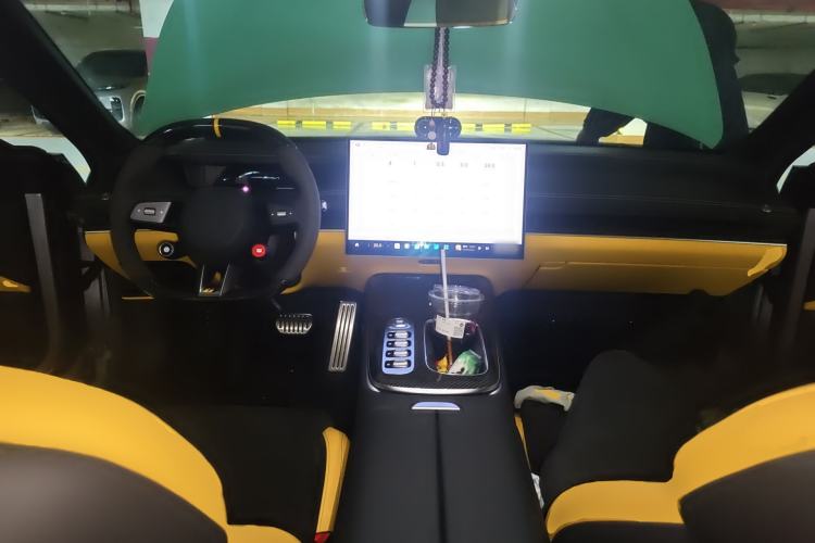 Used Xiaomi Auto SU7 Ultra 2025 Ultra Model Center Console