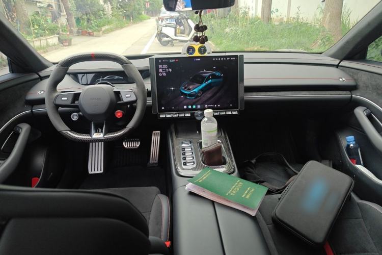 Used Xiaomi Auto SU7 Ultra 2025 Ultra Model Center Console
