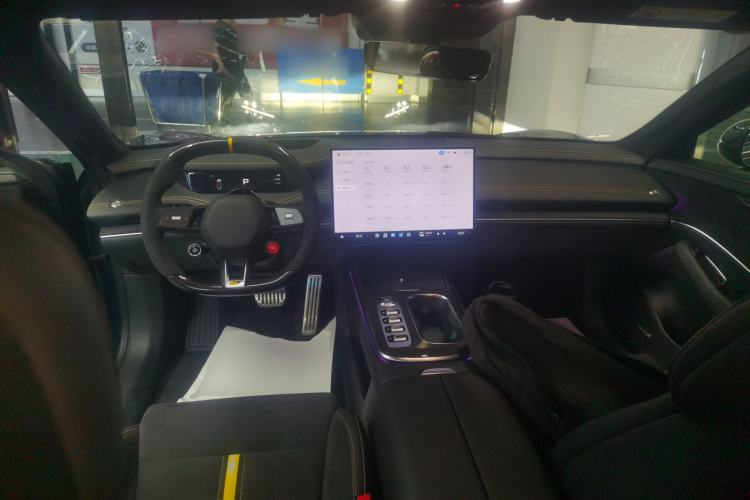 Used Xiaomi Auto SU7 Ultra 2025 Ultra Model Center Console