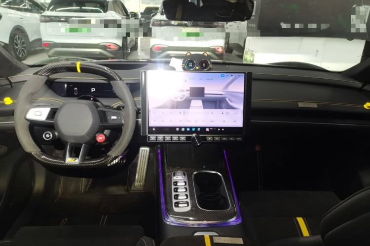 Used Xiaomi Auto SU7 Ultra 2025 Ultra Model Center Console