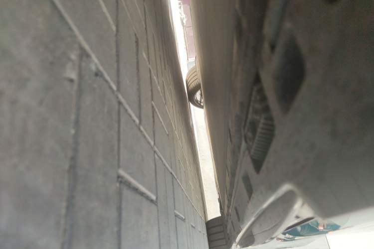 Used Xiaomi Auto SU7 Ultra 2025 Ultra Model Chassis Front Left