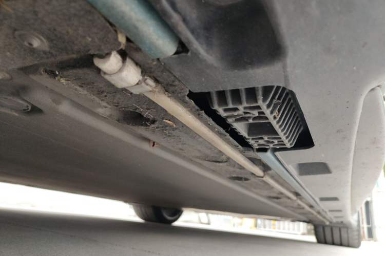 Used Xiaomi Auto SU7 Ultra 2025 Ultra Model Chassis Front Left