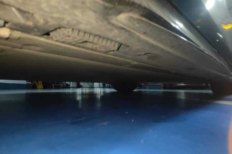 Used Xiaomi Auto SU7 Ultra 2025 Ultra Model Chassis Front Left