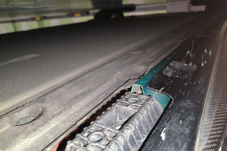 Used Xiaomi Auto SU7 Ultra 2025 Ultra Model Chassis Front Right