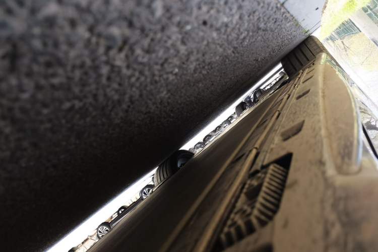 Used Xiaomi Auto SU7 Ultra 2025 Ultra Model Chassis Front Right