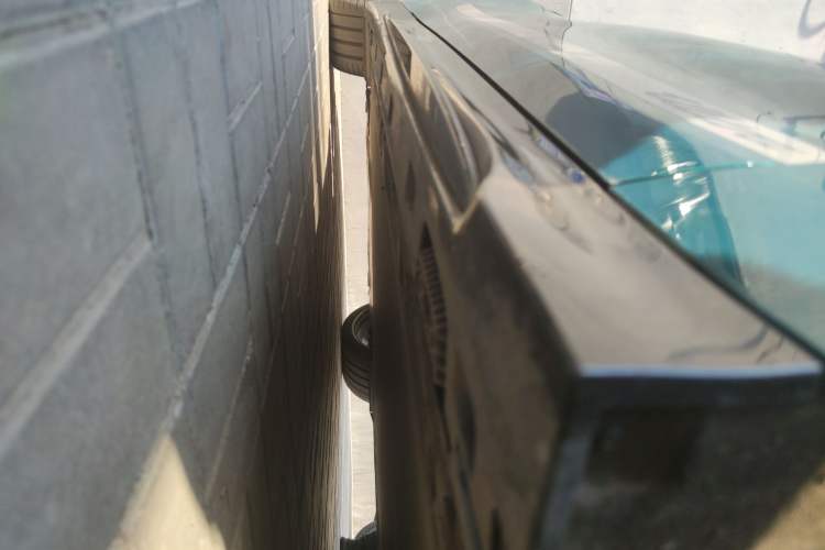 Used Xiaomi Auto SU7 Ultra 2025 Ultra Model Chassis Front Right
